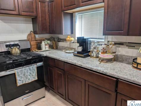 1133 Miller Avenue Windom MN 56101