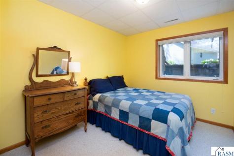 1524 Squirrels Nest Road Kasota MN 56050