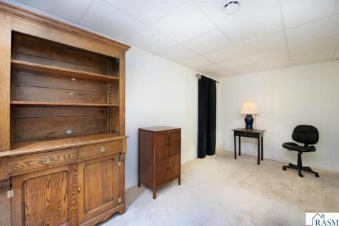 1524 Squirrels Nest Road Kasota MN 56050