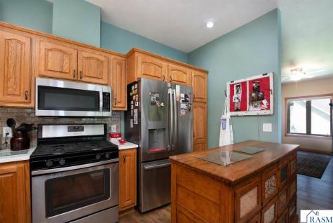 1524 Squirrels Nest Road Kasota MN 56050
