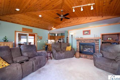 1524 Squirrels Nest Road Kasota MN 56050