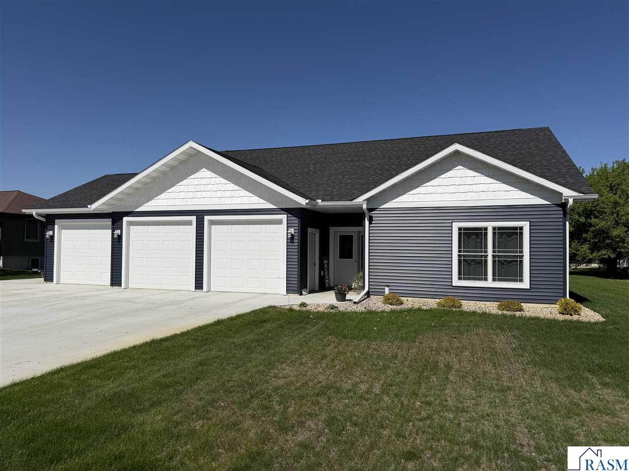 12986 Meadow Creek Drive Searles MN 56073