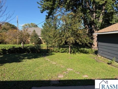 136 Rita Road Mankato MN 56001