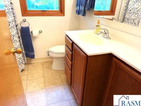 136 Rita Road Mankato MN 56001