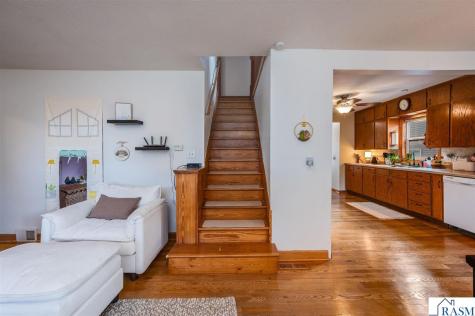 503 S Central Avenue Mapleton MN 56065