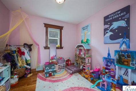503 S Central Avenue Mapleton MN 56065