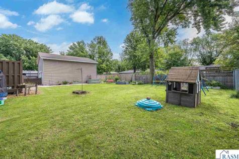 503 S Central Avenue Mapleton MN 56065