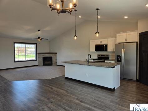 1363 Cullen Street St. Peter MN 56082-2538