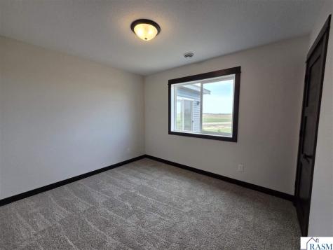 1363 Cullen Street St. Peter MN 56082-2538