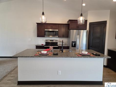 1363 Cullen Street St. Peter MN 56082-2538