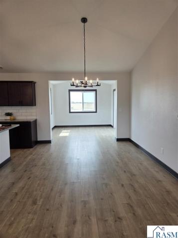 1363 Cullen Street St. Peter MN 56082-2538