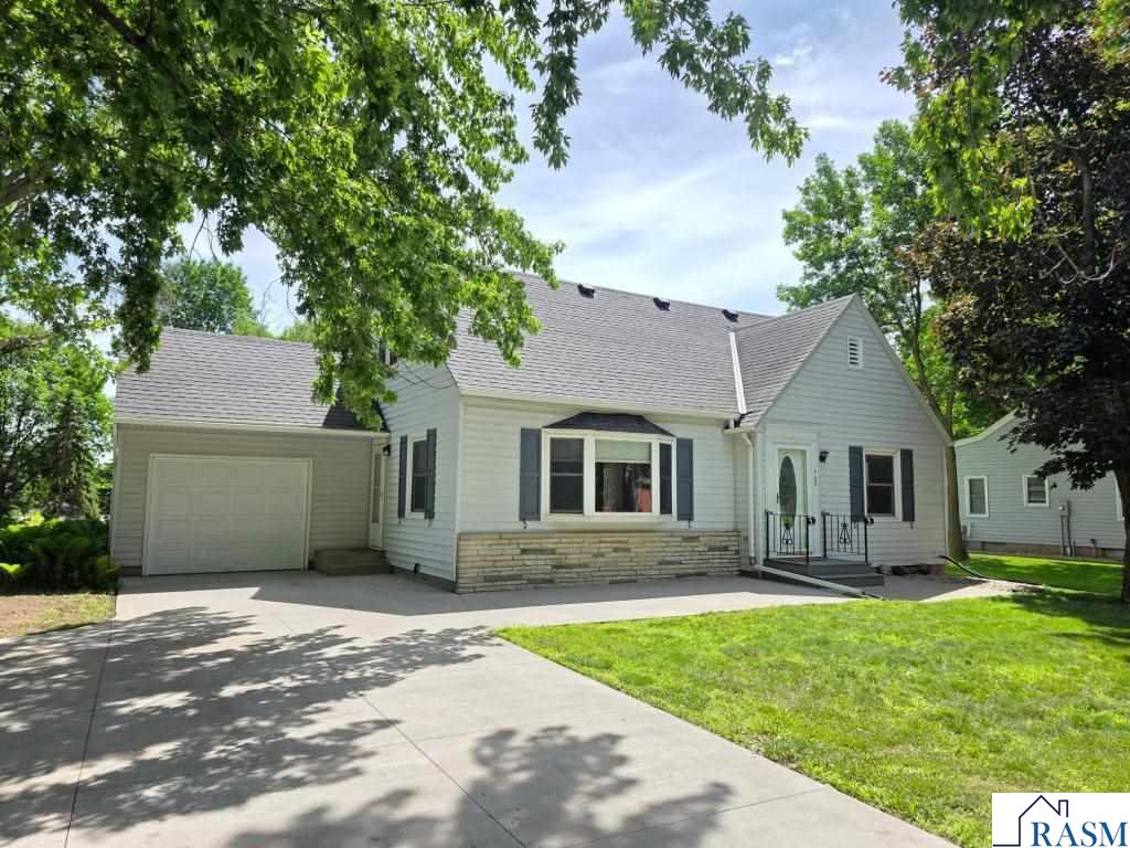 723 S 4th Street Le Sueur MN 56058