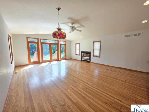 723 S 4th Street Le Sueur MN 56058