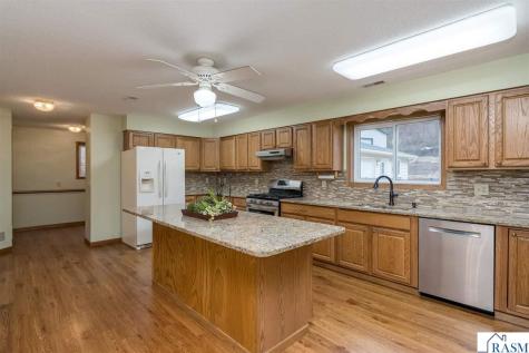 23955 Lime Valley Road Mankato MN 56001