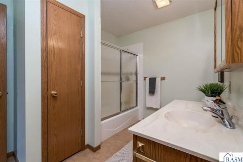 23955 Lime Valley Road Mankato MN 56001