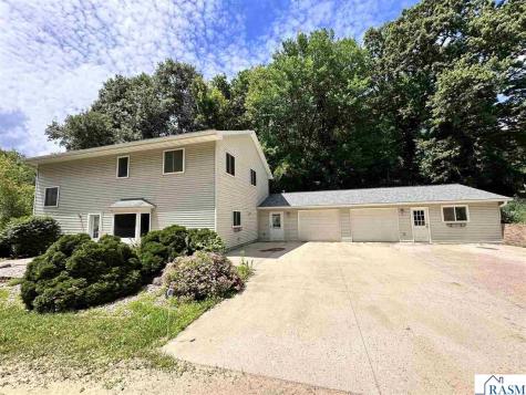 23955 Lime Valley Road Mankato MN 56001