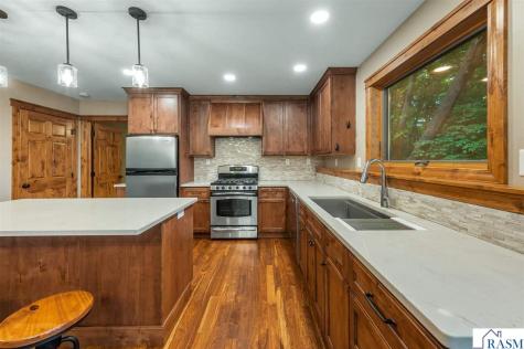 46797 381st Avenue St. Peter MN 56082
