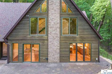 46797 381st Avenue St. Peter MN 56082