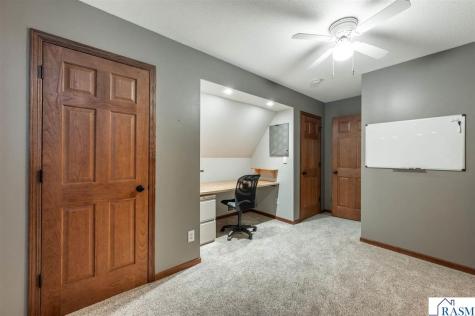 46797 381st Avenue St. Peter MN 56082