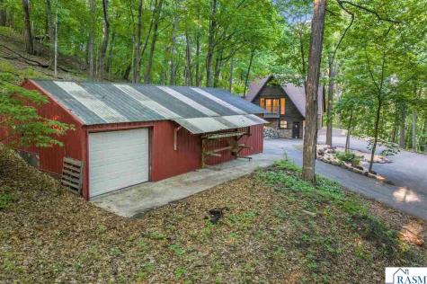46797 381st Avenue St. Peter MN 56082