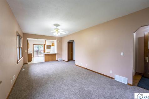 305 N Secor Street Bricelyn MN 56014