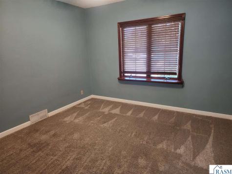422 NE 2nd Street Waseca MN 56093