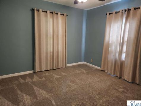 422 NE 2nd Street Waseca MN 56093