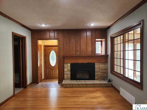 422 NE 2nd Street Waseca MN 56093