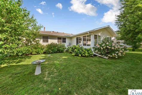 1314 N 5th Street St. Peter MN 56082