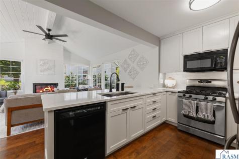 1314 N 5th Street St. Peter MN 56082