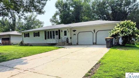 410 SE 1st Avenue Mapleton MN 56065