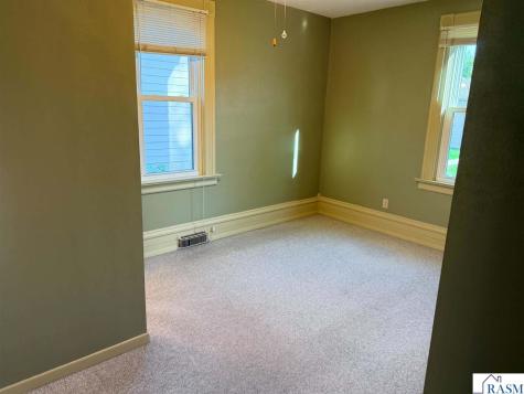 1223 S Jefferson Street New Ulm MN 56073