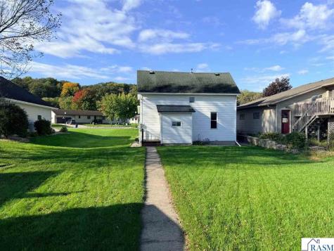 1223 S Jefferson Street New Ulm MN 56073