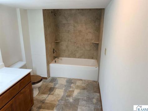 1223 S Jefferson Street New Ulm MN 56073