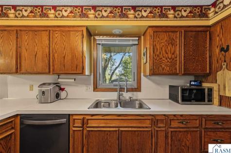 508 Ridge Road Henderson MN 56044
