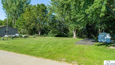 508 Ridge Road Henderson MN 56044