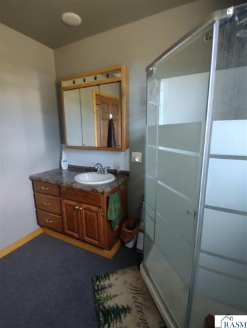 515 W Main Street Ceylon MN 56121