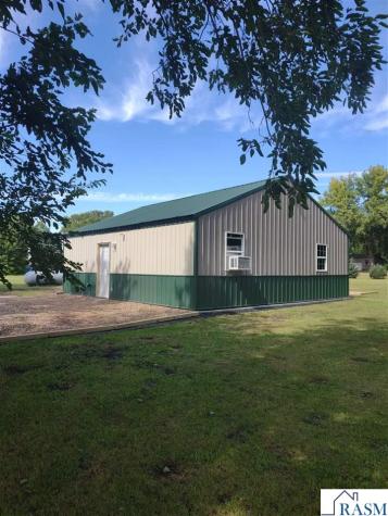 515 W Main Street Ceylon MN 56121