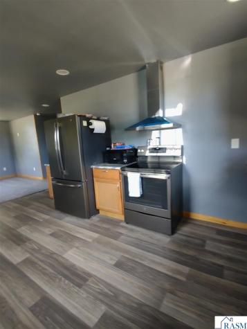 515 W Main Street Ceylon MN 56121