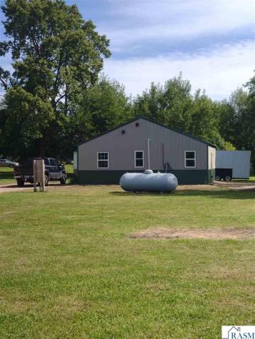 515 W Main Street Ceylon MN 56121