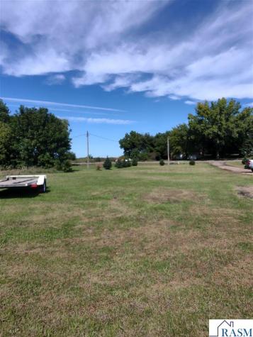 515 W Main Street Ceylon MN 56121