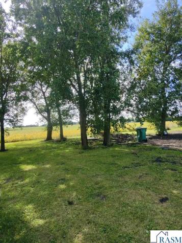 515 W Main Street Ceylon MN 56121