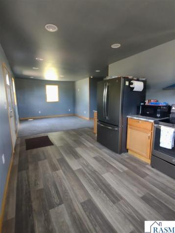 515 W Main Street Ceylon MN 56121