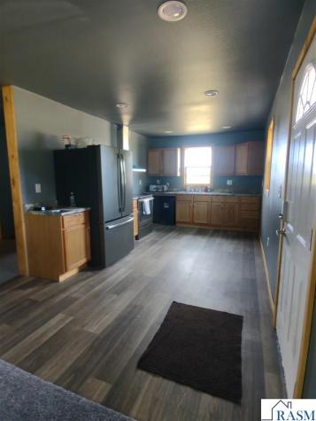 515 W Main Street Ceylon MN 56121