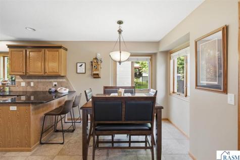 1576 Lamar Drive North Mankato MN 56003