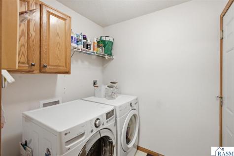 1576 Lamar Drive North Mankato MN 56003