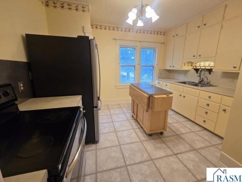 803 W 1st Street Blue Earth MN 56013