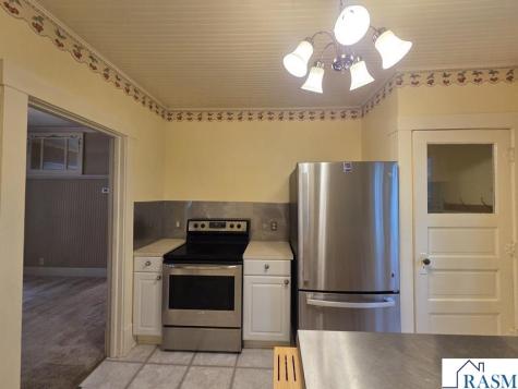 803 W 1st Street Blue Earth MN 56013
