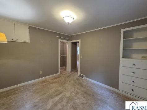 803 W 1st Street Blue Earth MN 56013