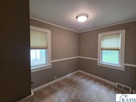803 W 1st Street Blue Earth MN 56013